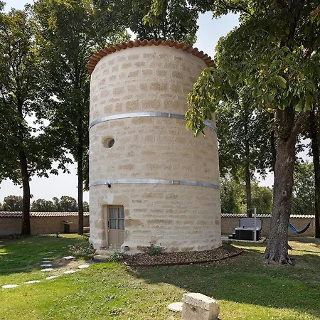 Le Moulin Des Chouettes * La Jarrie